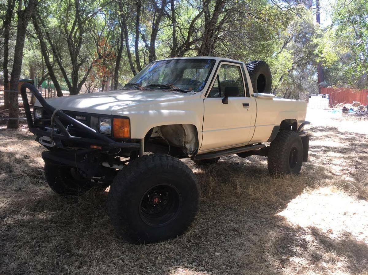 Toyota Pickup 1985 For Sale